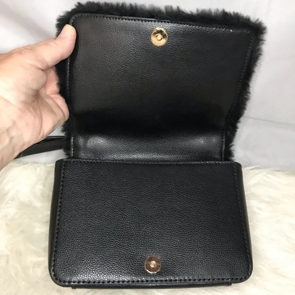 NWT Kate Spade Black Faux Fur Handle Crossbody Bag w/ Crystal Embellishments - Picture 14 of 16